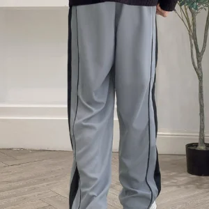 Men Contrast Side Seam Pants