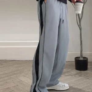 Men Contrast Side Seam Pants