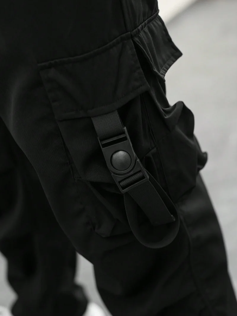 Straight-Leg With Large Pockets