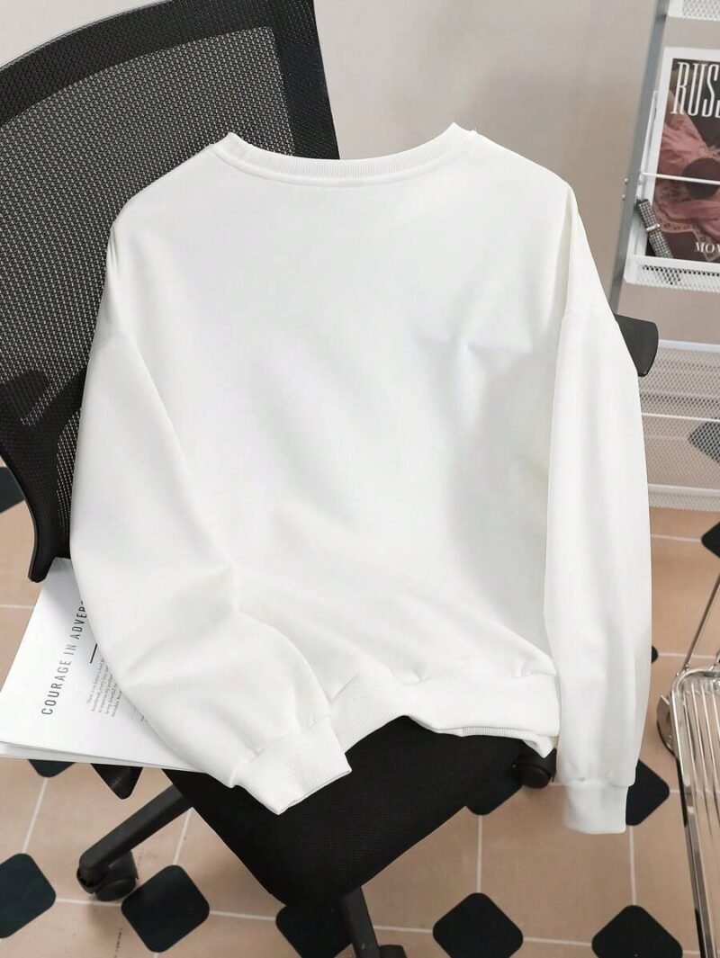 Embroidered Pattern Round Neck Loose Long Sleeve Hoodie
