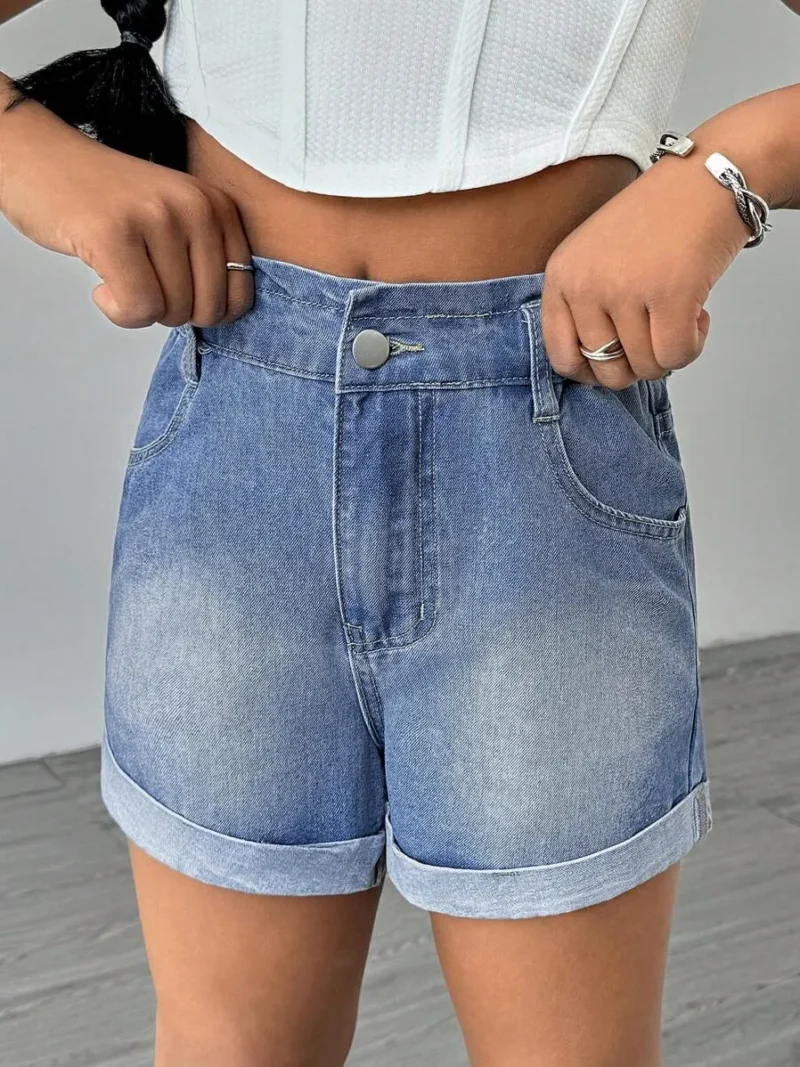 Light Blue Casual Straight Leg Roll Up Hem Denim Shorts