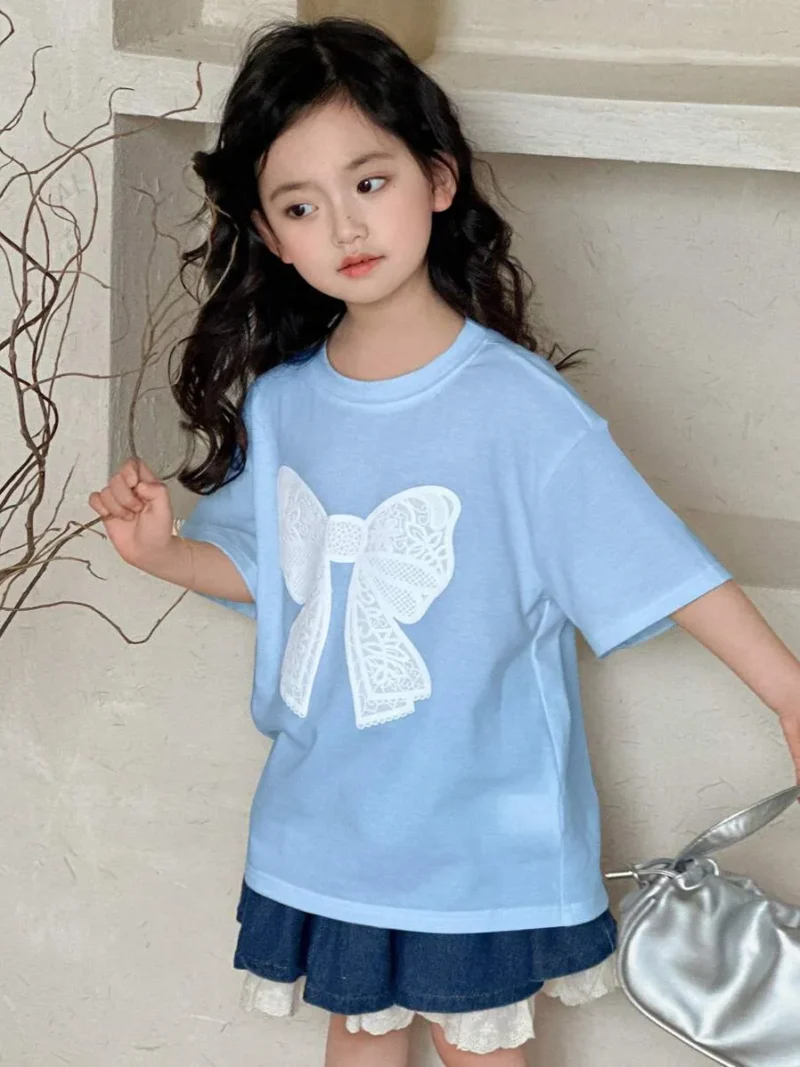 Small Round Neck Knit Short Sleeve Butterfly Print T Shirt