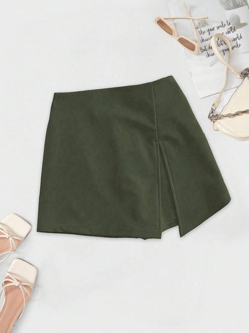 Plain Color Split Hem Simple Shorts
