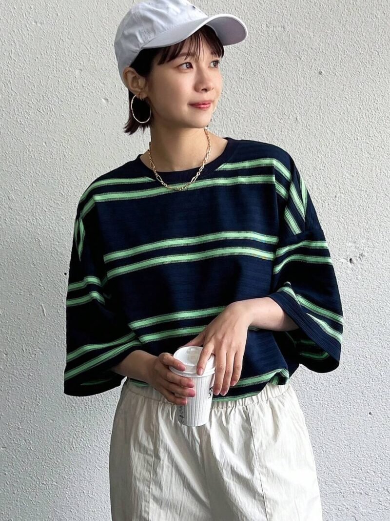 Round Neck Drop Shoulder Loose Striped T Shirt