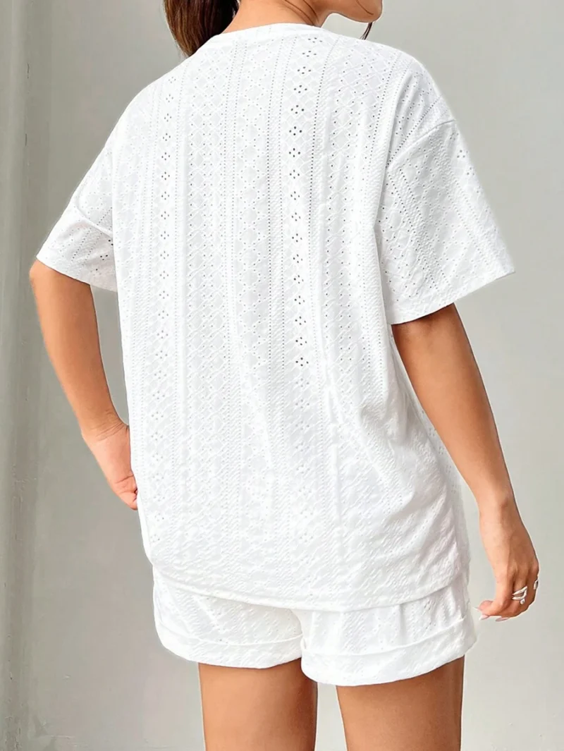 Loose Hollow Out Embroidery Round Neck Top And Shorts