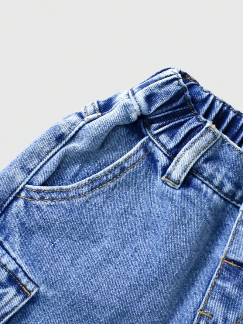 Multi Pocket Straight Loose Leg Cargo Denim Shorts