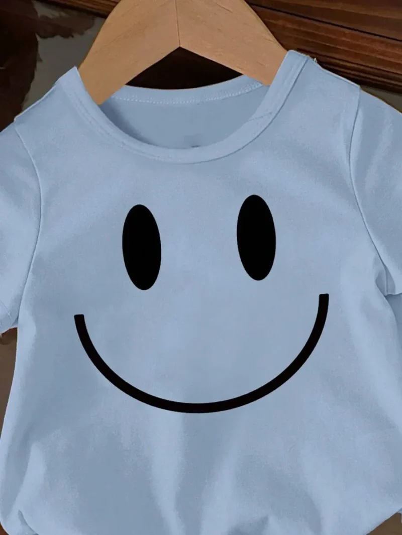 Casual Minimalist Cartoon Smiling Print Short Sleeve Top