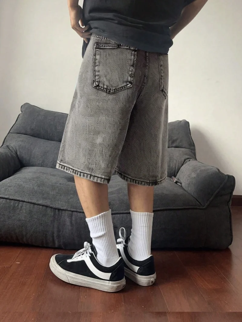 Loose Pockets Casual Wide-Leg Denim Shorts