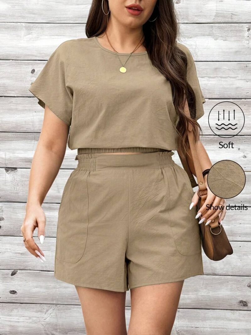Plus Size Women's Batwing Short