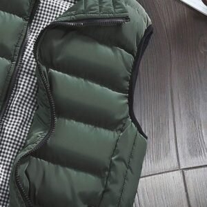 Slant Pocket Zip Up Vest Padded