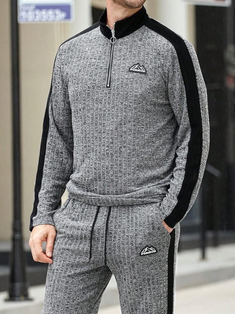 Half Open Sweatshirt And Sweatpants