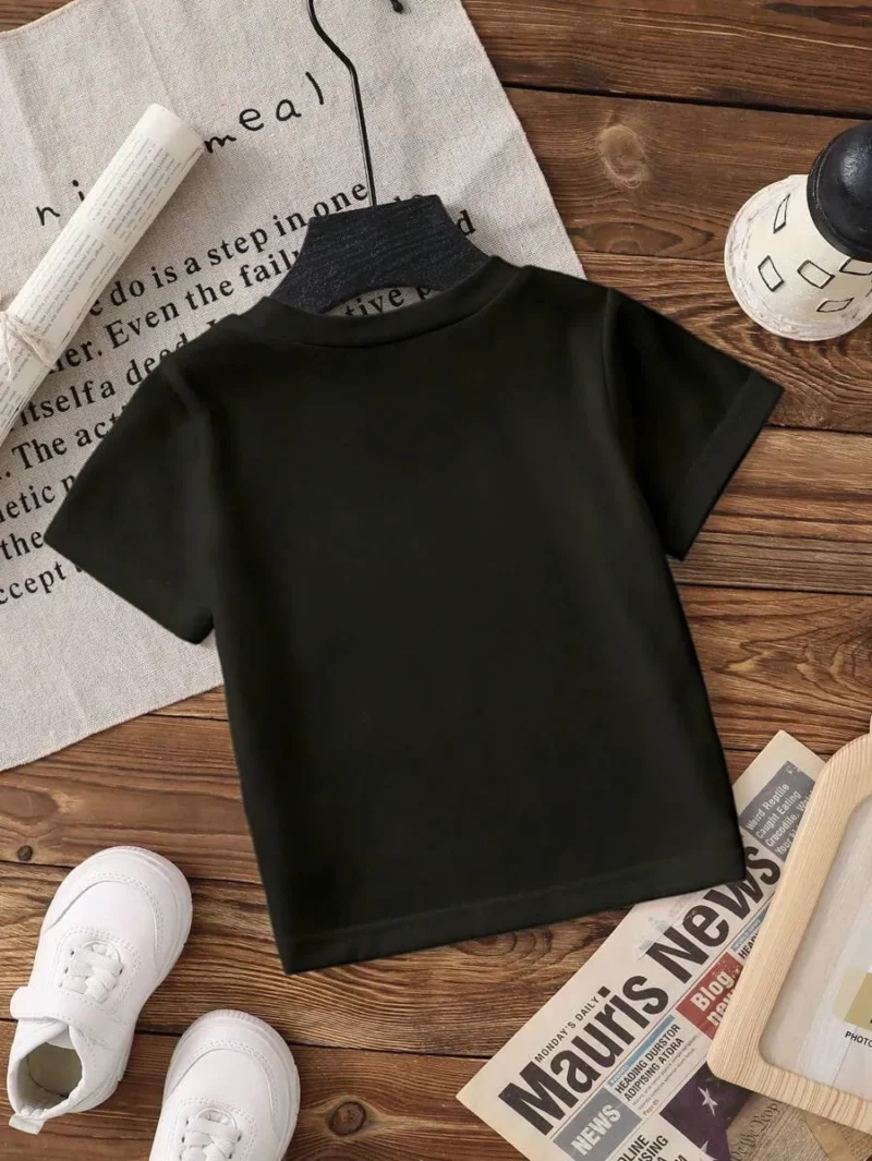 Minimalist Pattern Short Sleeve Round Neck T Shirt