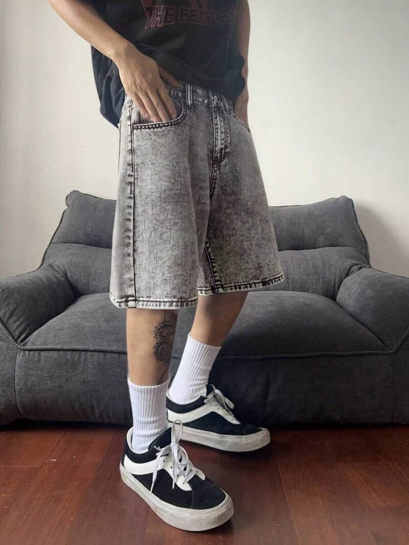 Loose Pockets Casual Wide-Leg Denim Shorts