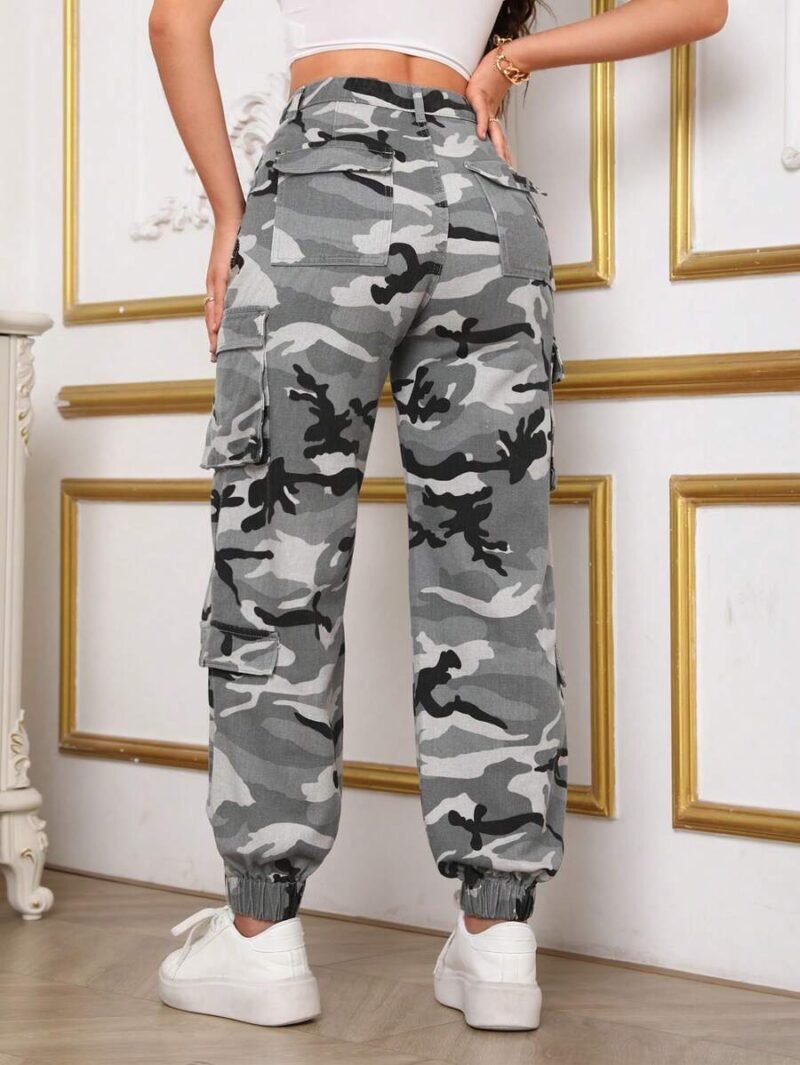 Camo Print Flap Pocket Cargo Jeans Jogger Pant