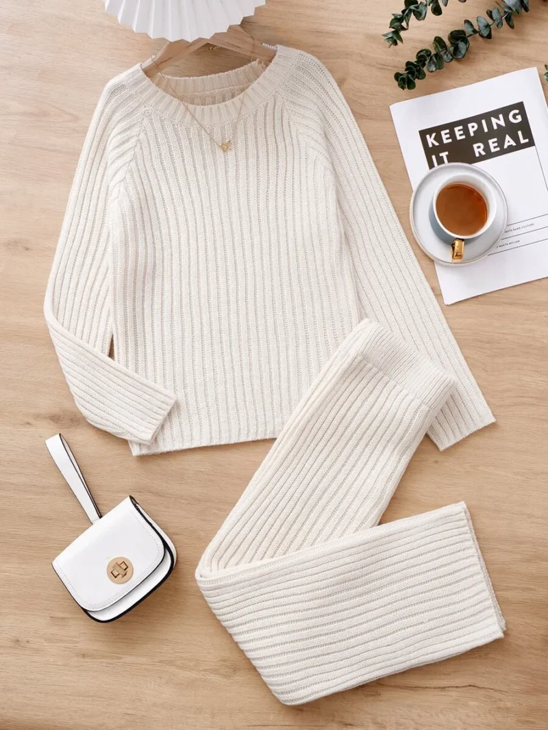 Solid Ribbed Knit Sweater & Knit Pants