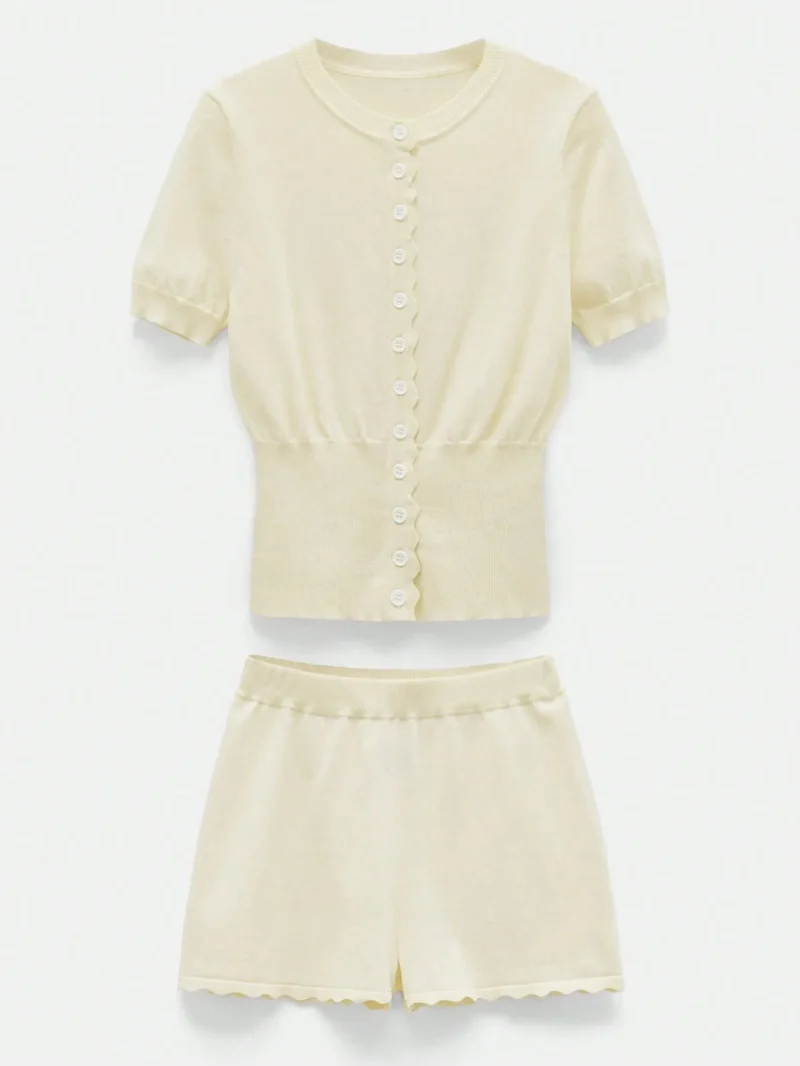 Casual Apricot Lace Trim Knit Fresh Feel Outfit