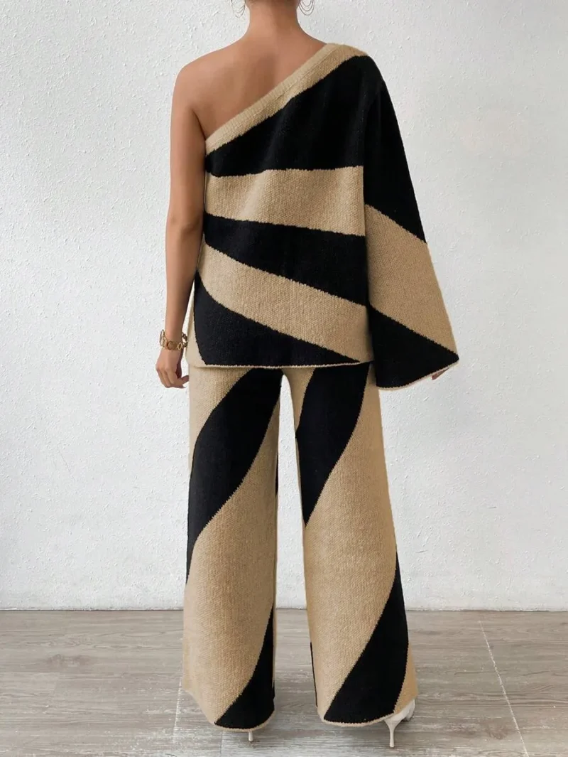 One Shoulder Color Block Sweater And Knitted Pants Set