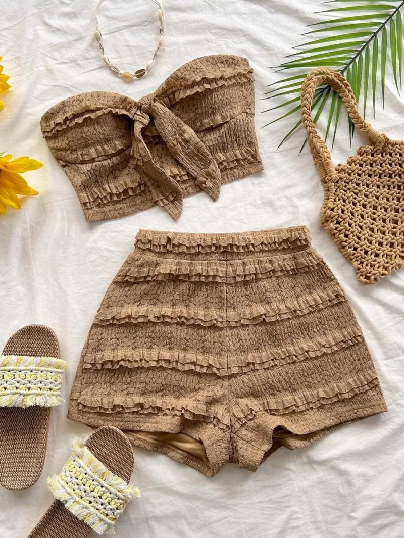 Ruffled Texture Bandeau Crop Top With Bowknot And Elastic Waist Shorts
