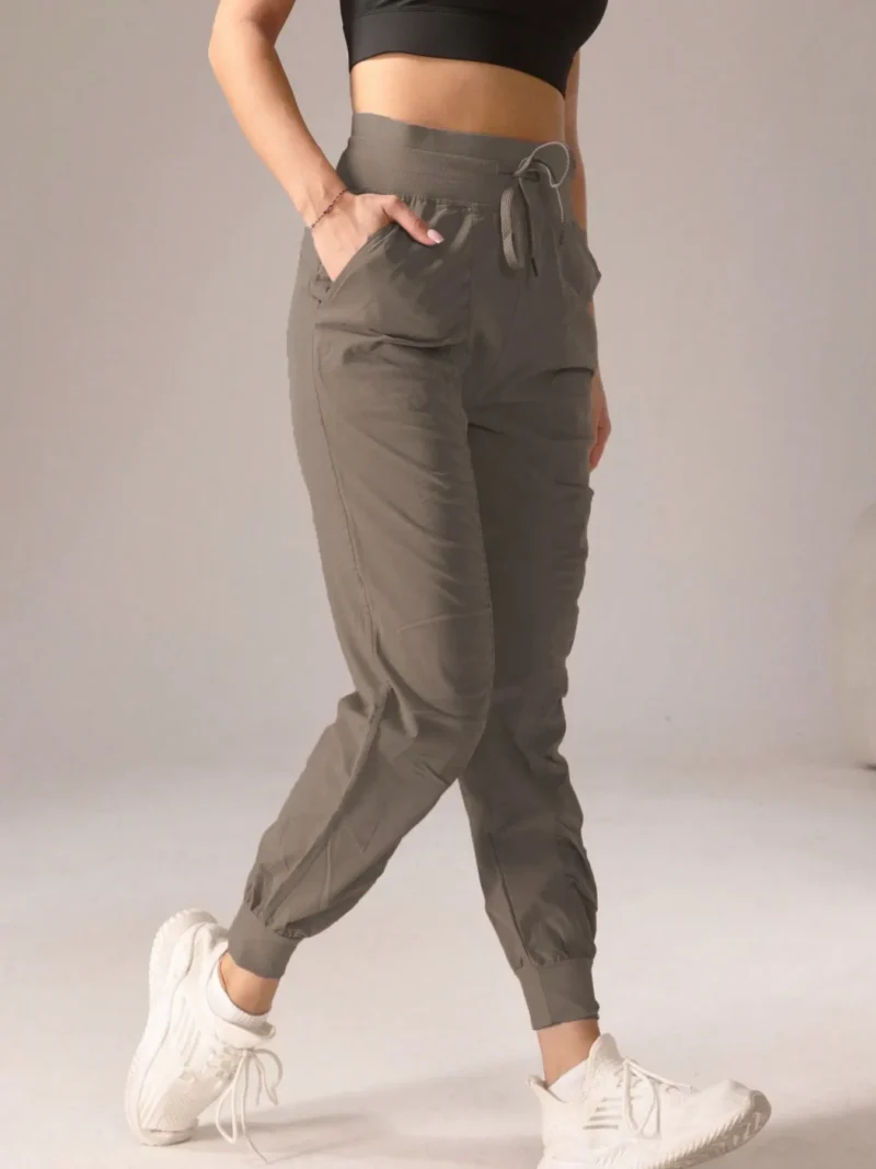 Pleated Solid Color Casual Long Pants